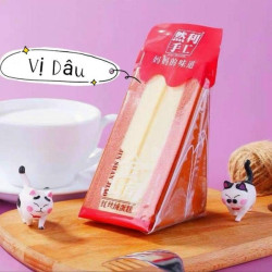 Banh Bong Lan Tam Giac 95g Strawberry (28)